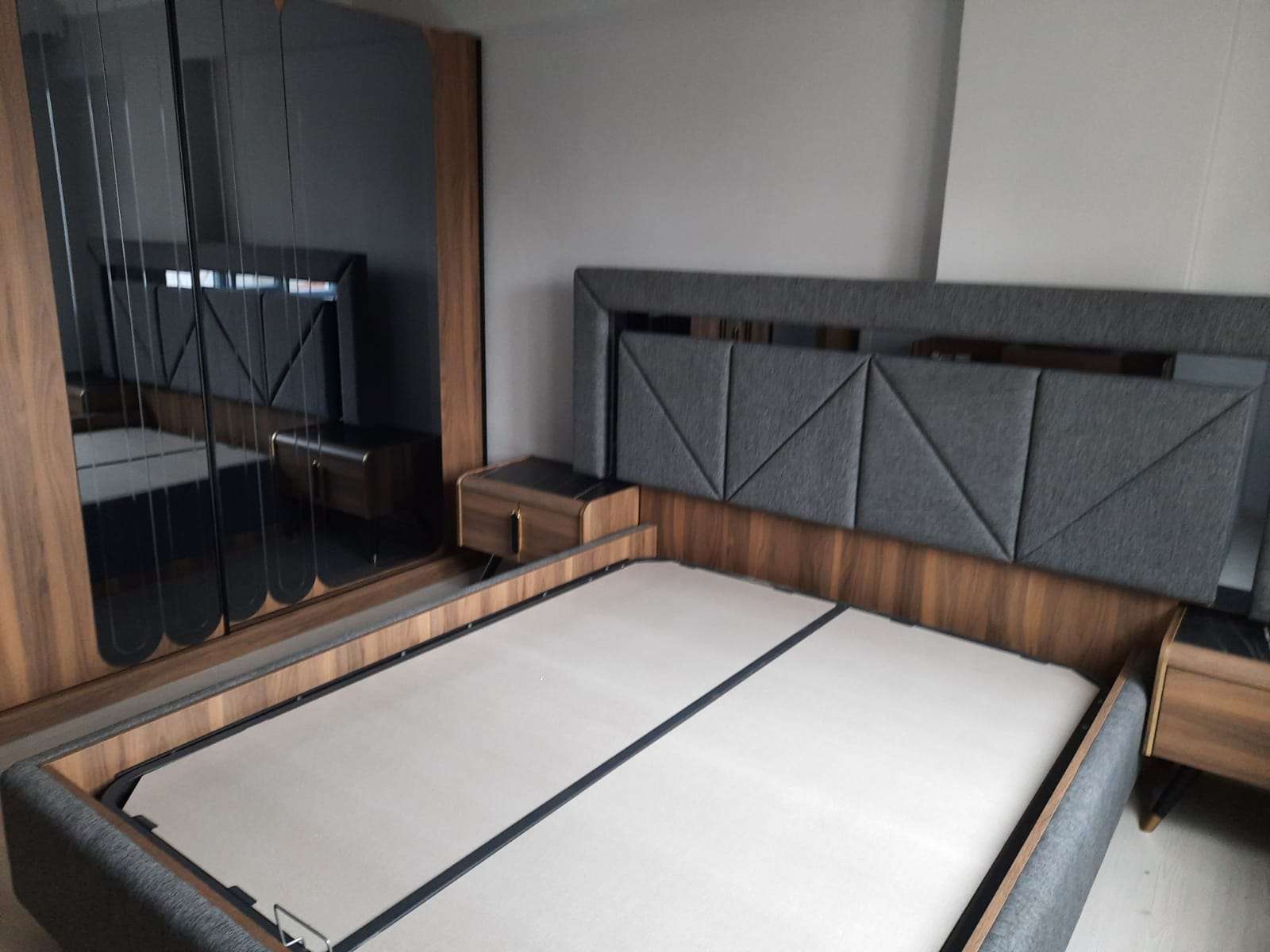 Medusa Home Mobilya - Ahmet Bey - Bursa