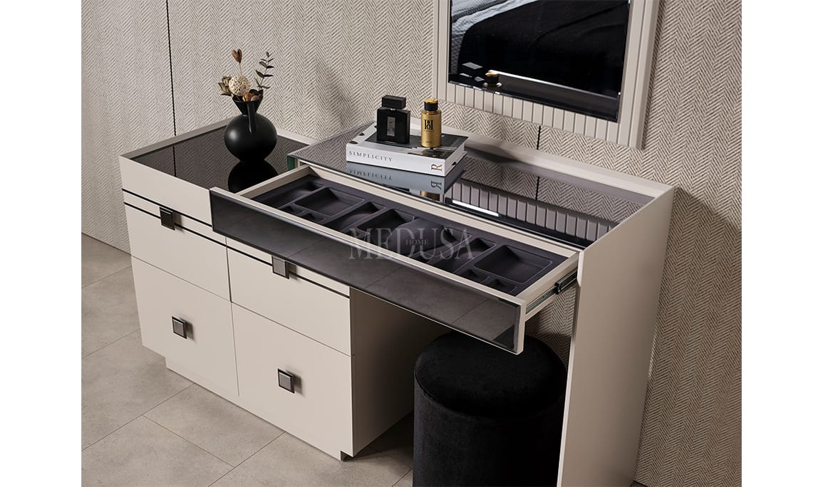 Medusa Home Mobilya - Akra Giyinme Odası