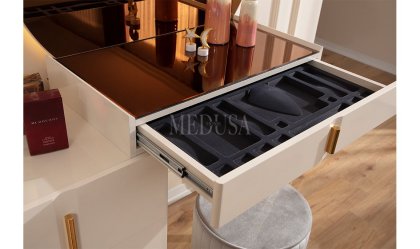 Medusa Home Mobilya - Askar 4 Kapılı Yatak Odası