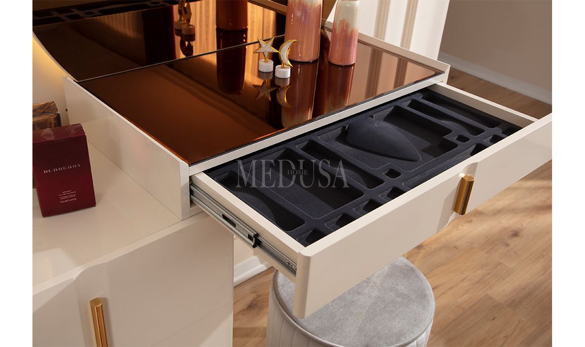 Medusa Home Mobilya - Askar 6 Kapılı Yatak Odası