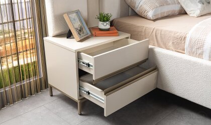 Medusa Home Mobilya - Aurel Komodin