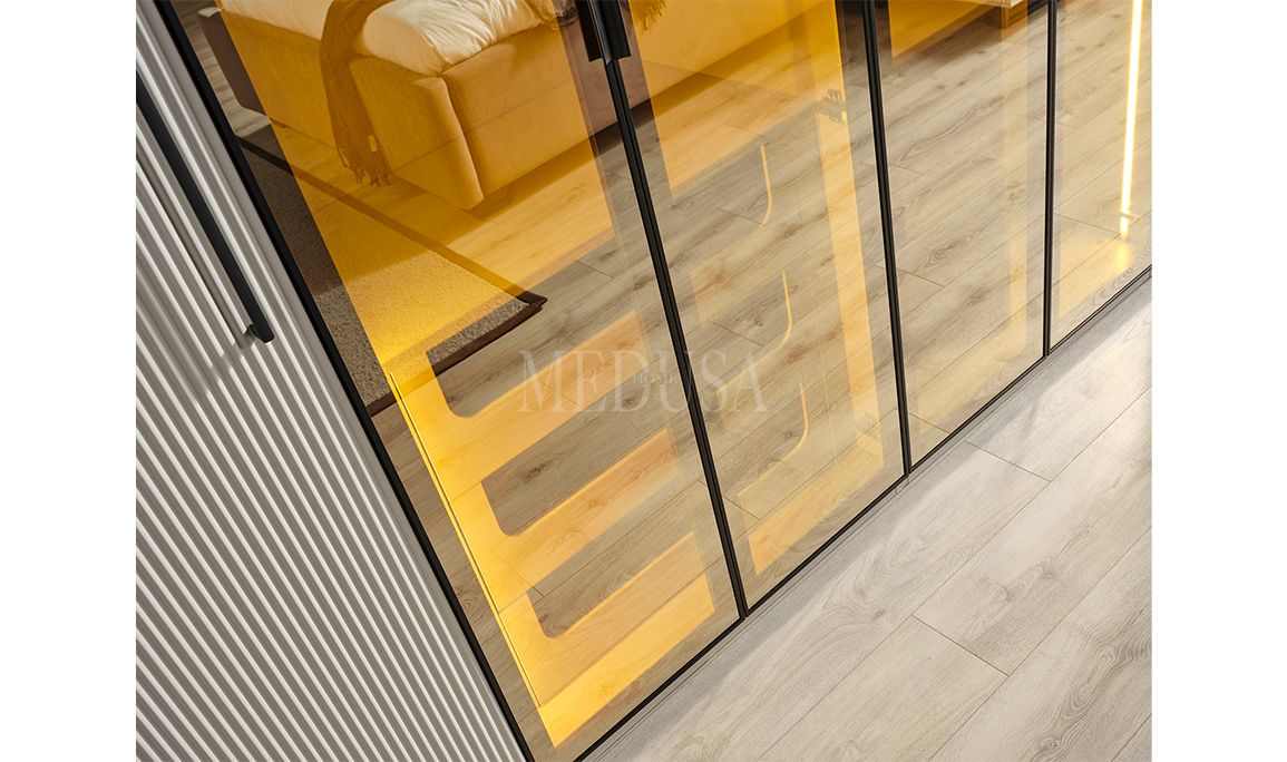 Medusa Home Mobilya - Beth Black 6 Kapılı Gardırop