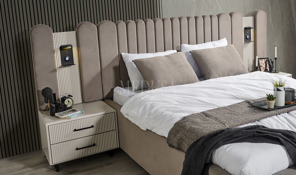 Medusa Home Mobilya - Beth Black 6 Kapılı Yatak Odası