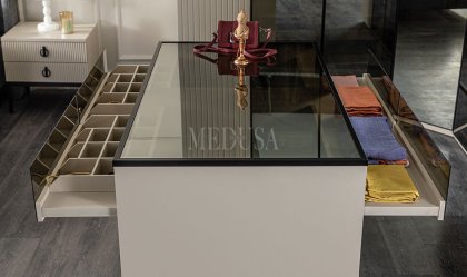 Medusa Home Mobilya - Defne 6 Kapılı Yatak Odası - Cam