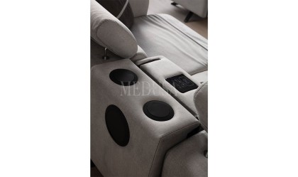 Medusa Home Mobilya - Delhi Motorlu Üçlü Koltuk (Ses Sistemli)