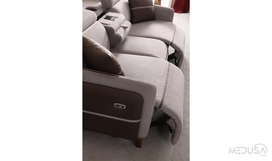 Medusa Home Mobilya - Delhi Motorlu Üçlü Koltuk (Ses Sistemli)