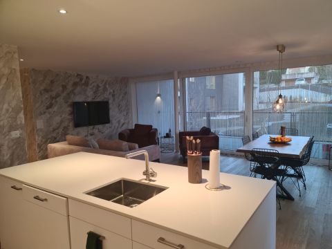 Medusa Home Mobilya - Enis Bey - İsviçre