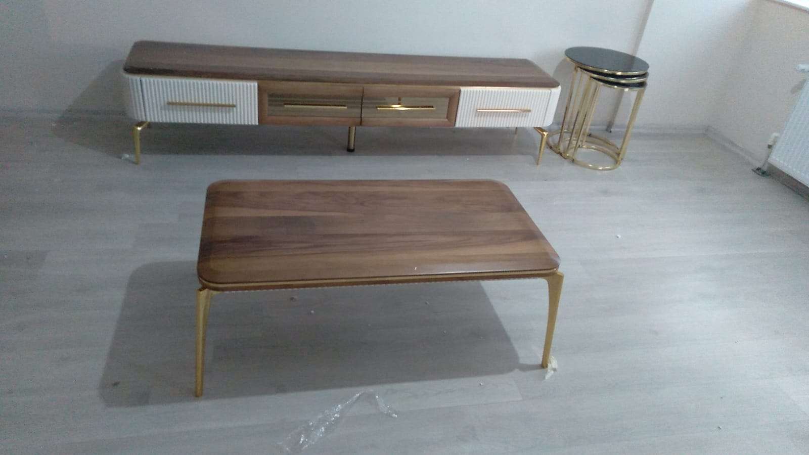 Medusa Home Mobilya - Eşref Bey - İzmir