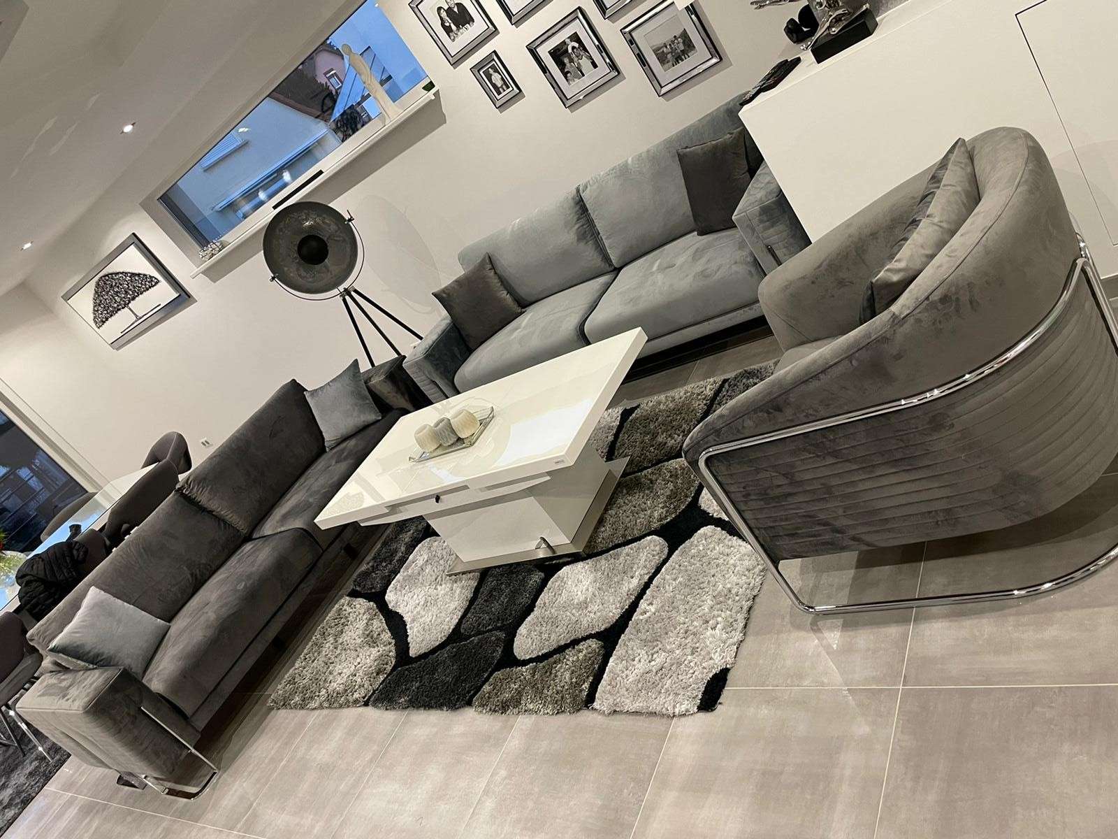 Medusa Home Mobilya - Hüseyin Bey - Fransa