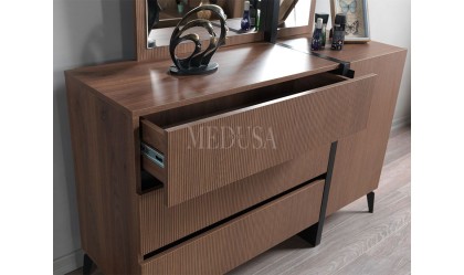 Medusa Home Mobilya - Kaplan 6 Kapılı Yatak Odası