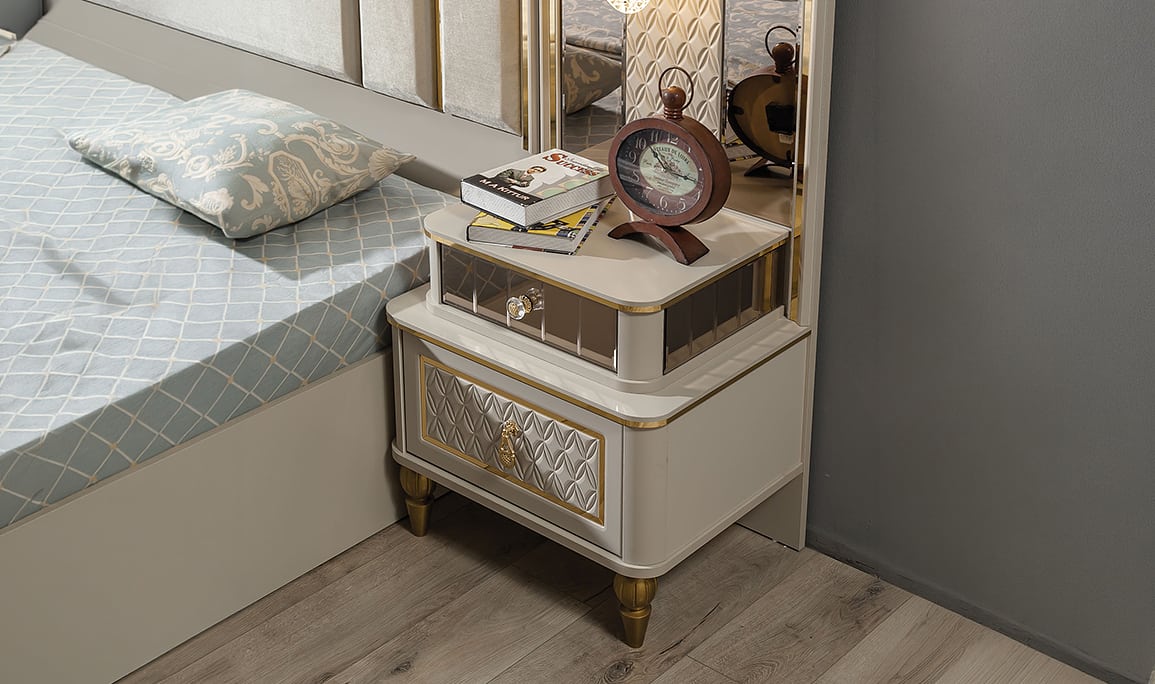 Medusa Home Mobilya - Kristal Komodin