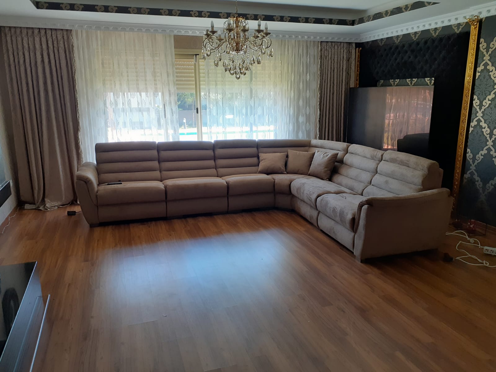Medusa Home Mobilya - Nejat Bey - İzmir