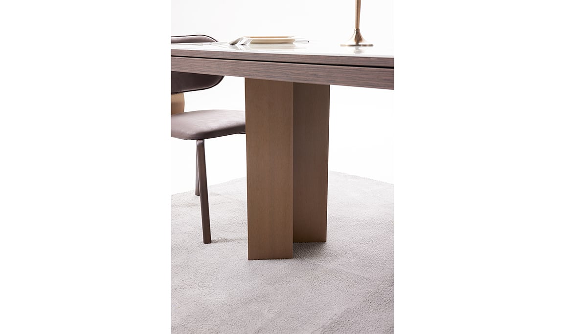 Medusa Home Mobilya - Piano Yemek Masası