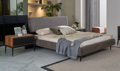 Medusa Home Mobilya - Piramit Komodin