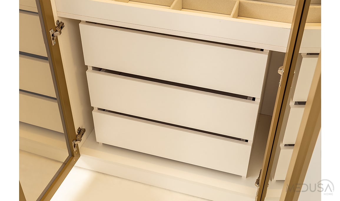 Medusa Home Mobilya - Pufa Yatak Odası