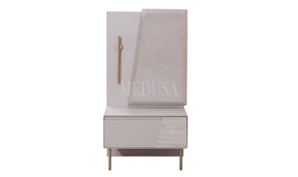 Medusa Home - Rams Komodin Medusa Home - Rams Komodin