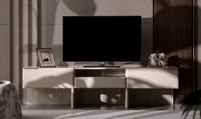 Solar Tv Ünitesi