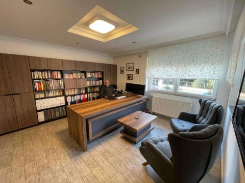  - Uğur Bey - Fransa