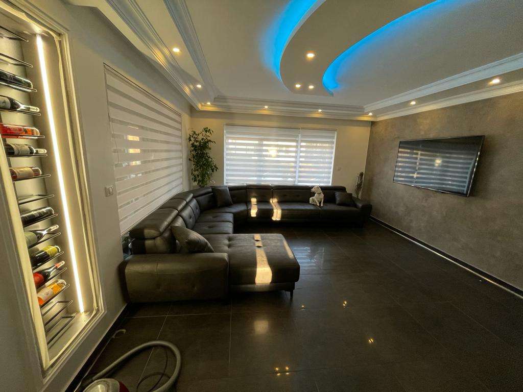 Medusa Home Mobilya - Uğur Bey - Fransa